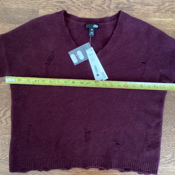 Aqua Burgundy Cashmere Distressed V-Neck Sweater 100% Bloomingdales Exclusive - Picture 10 of 13